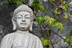 Buddha Figur als große Gartendeko Buddha Figur als große Gartendeko