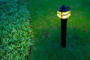 Gartenbeleuchtung-Solar (depositphotos.com)