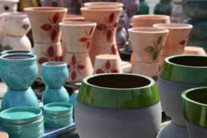 Pflanzgefäße aus Keramik (depositphotos.com)